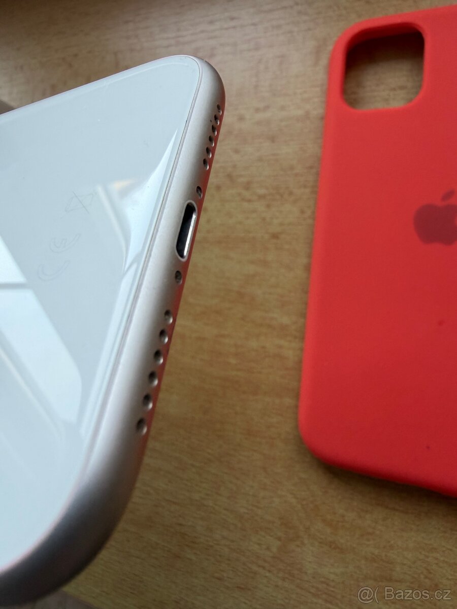 iPhone 11 white 64gb - top stav - 5