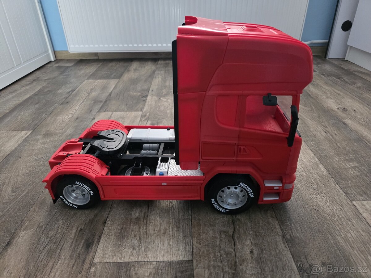 RC model 1/10 Scania 730 - 5