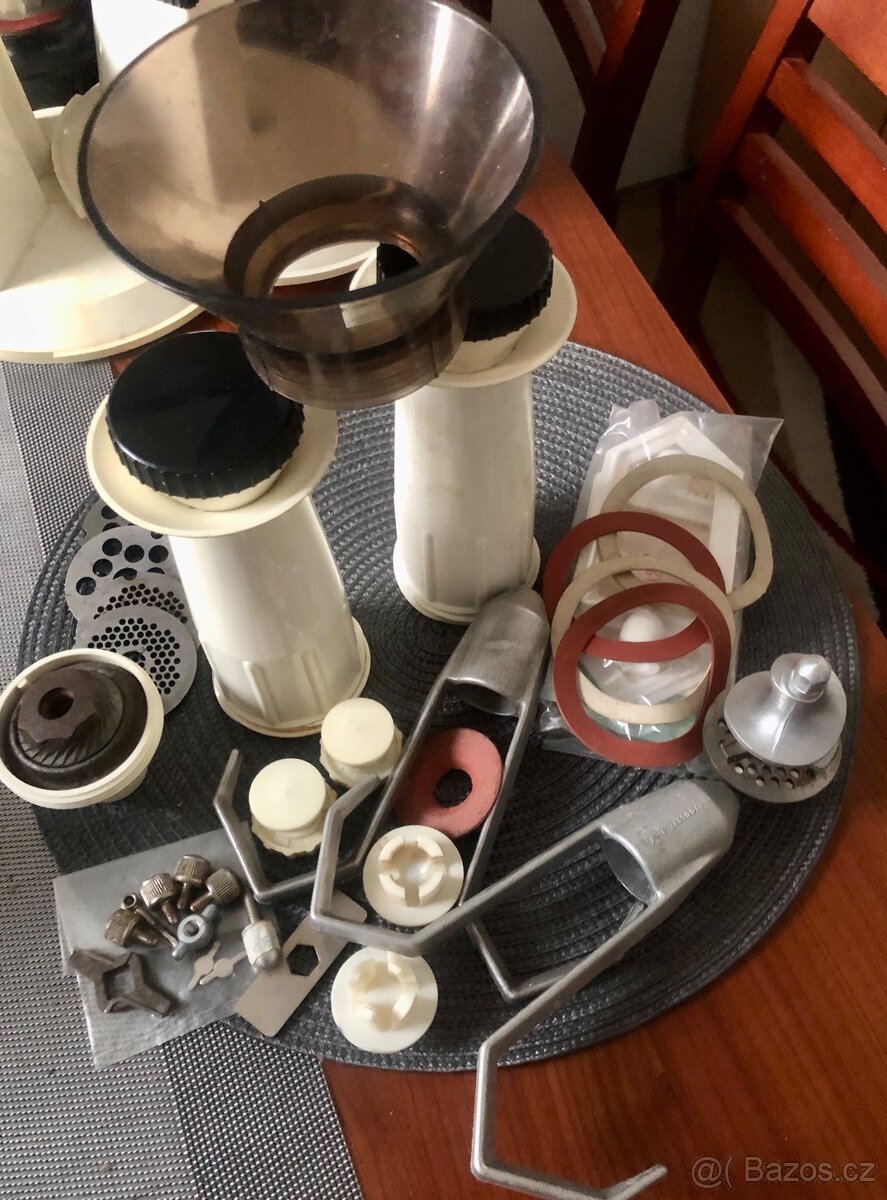 Retro robot ETA 022 + příslušenství. - 5