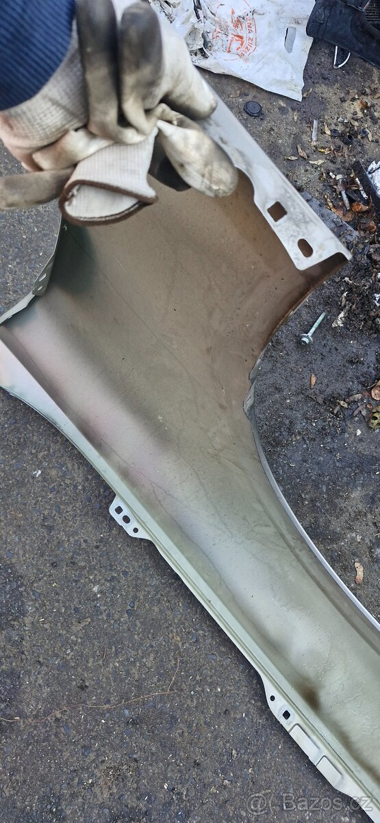 Pravy predni blatnim volvo v60 s 60 - 5