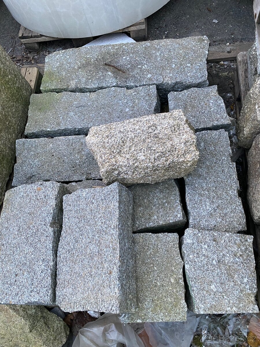 Kameny na zahradu - 5