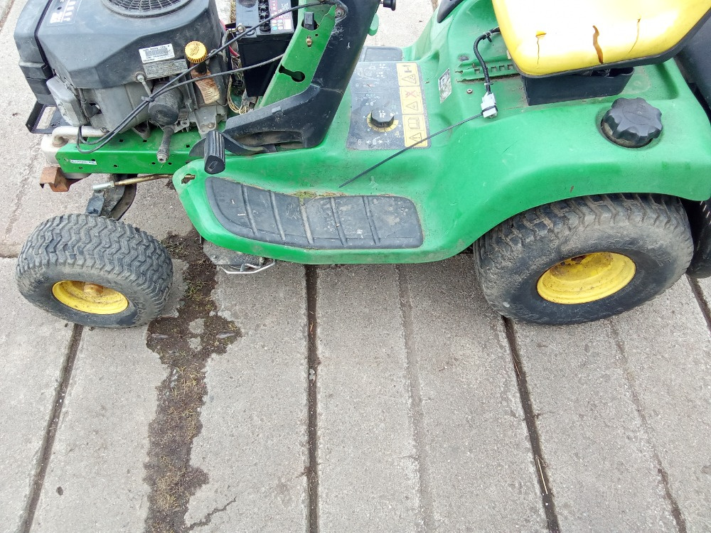 Zahradní traktor John Deere LTR 180 díly - 5