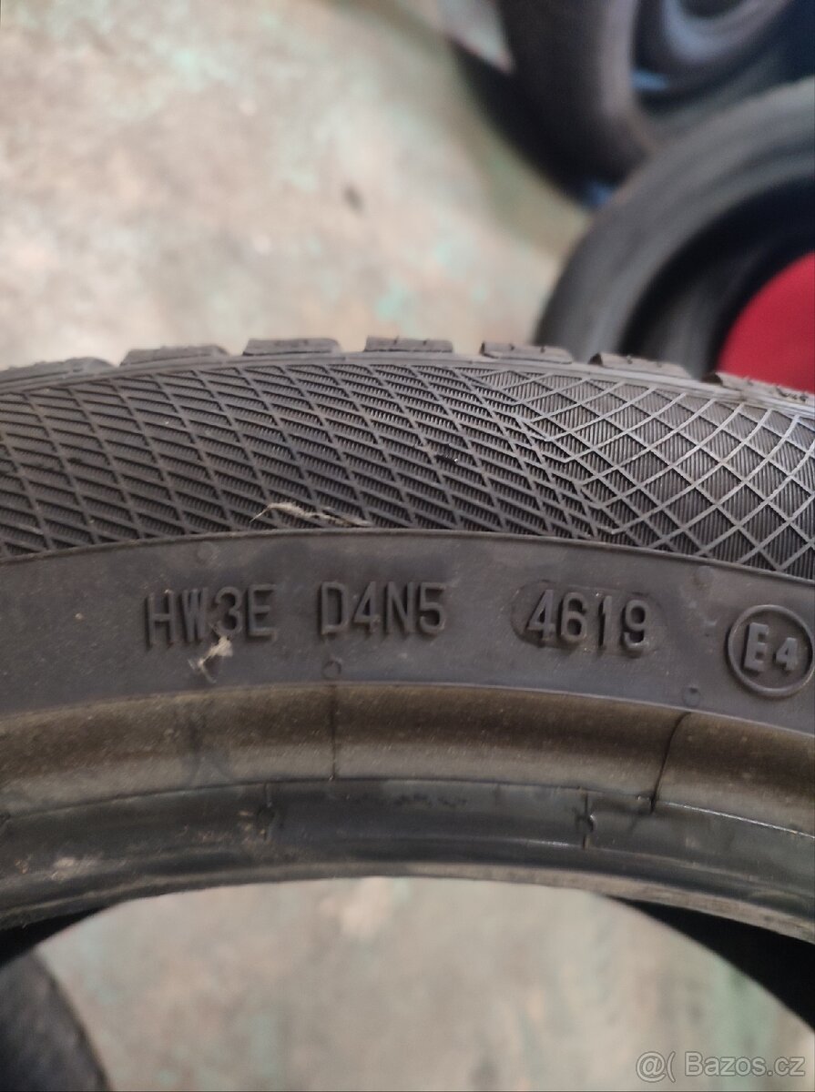 255/45/19 104V CONTINETAL ZIMNÍ 2X DOT 4619 - 5