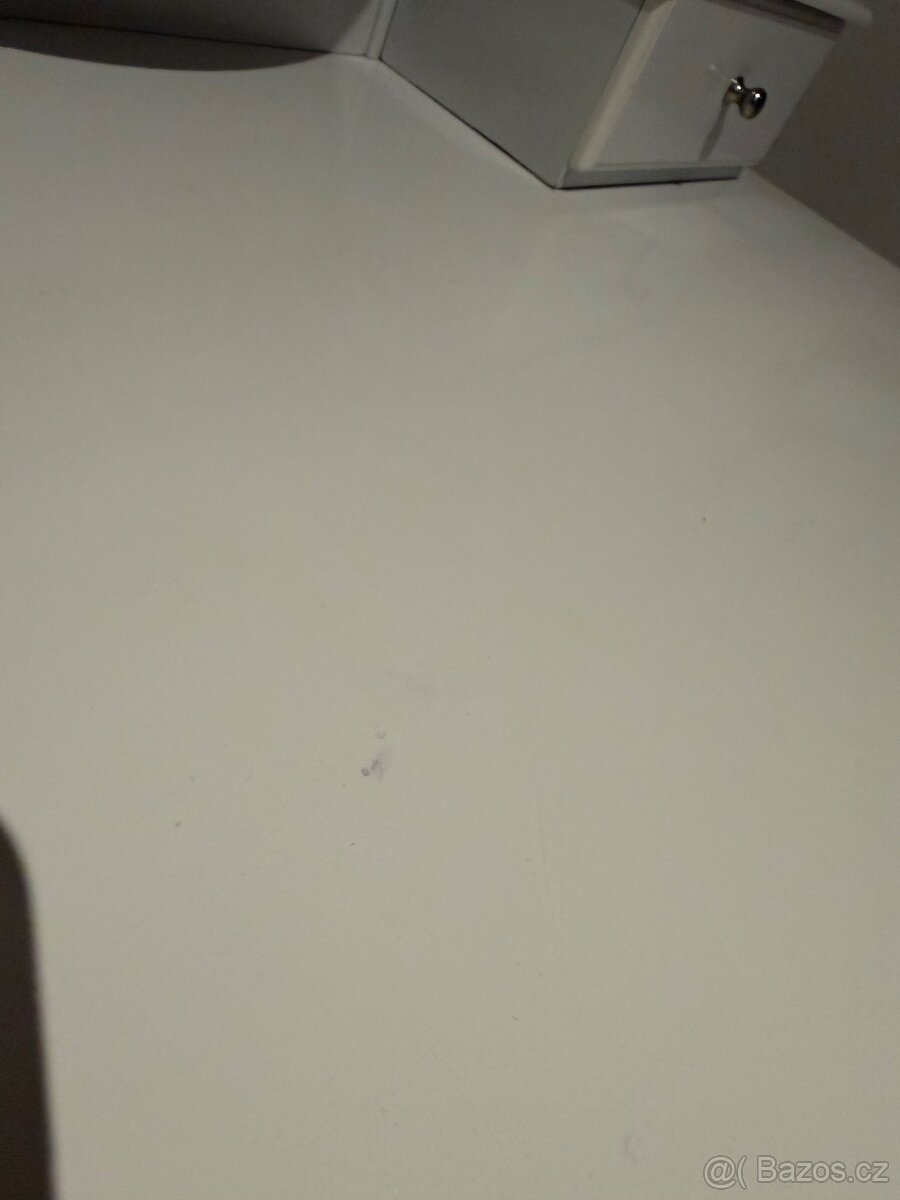 Toaletní stolek se zrcadlem - 5