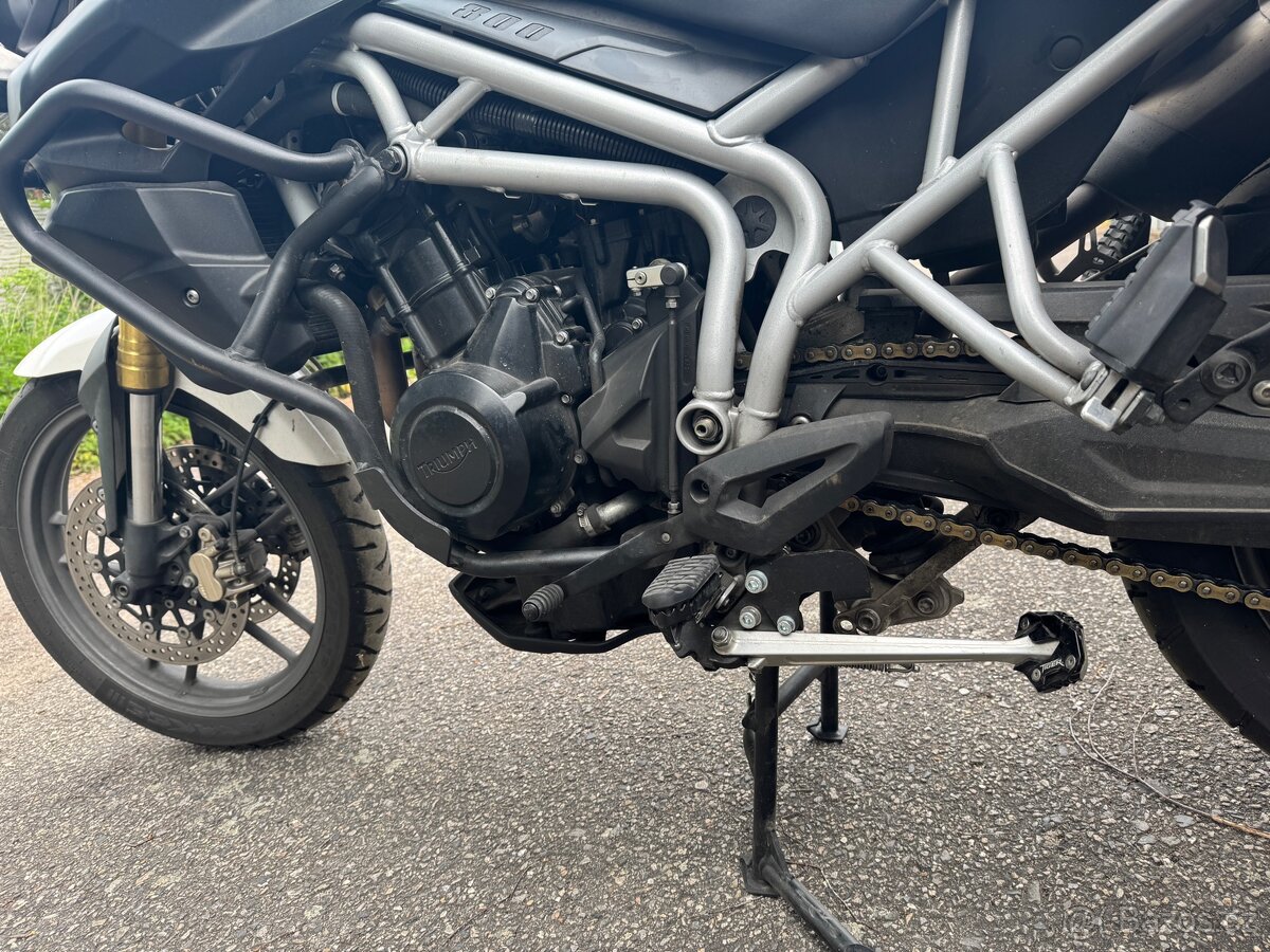 Triumph Tiger 800