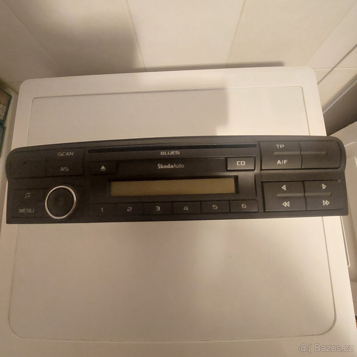 Prodám originál autorádio škoda Yeti . - 5