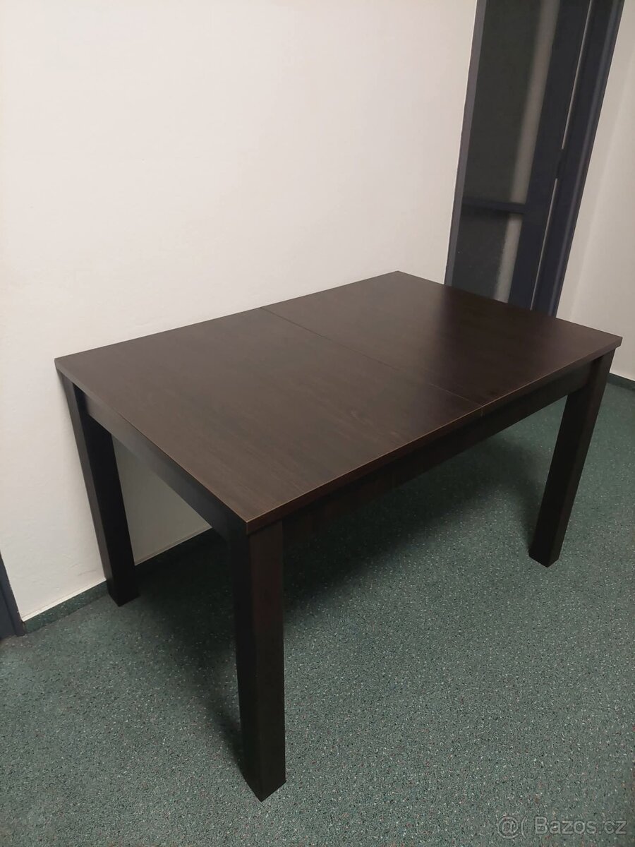 Jídelní stůl - 5