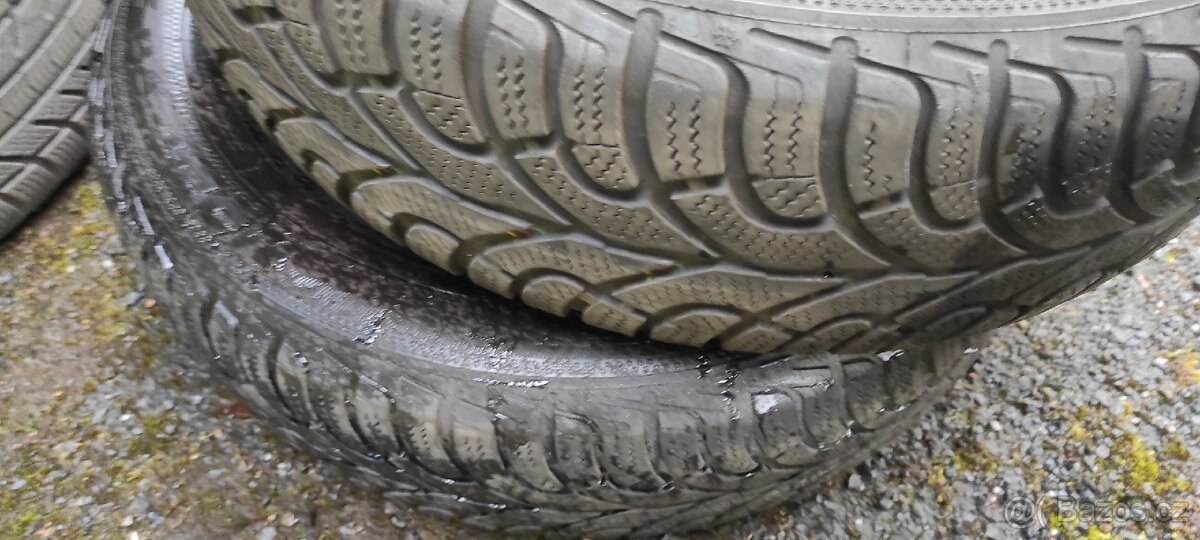 Pneu r16 starší použité - 5