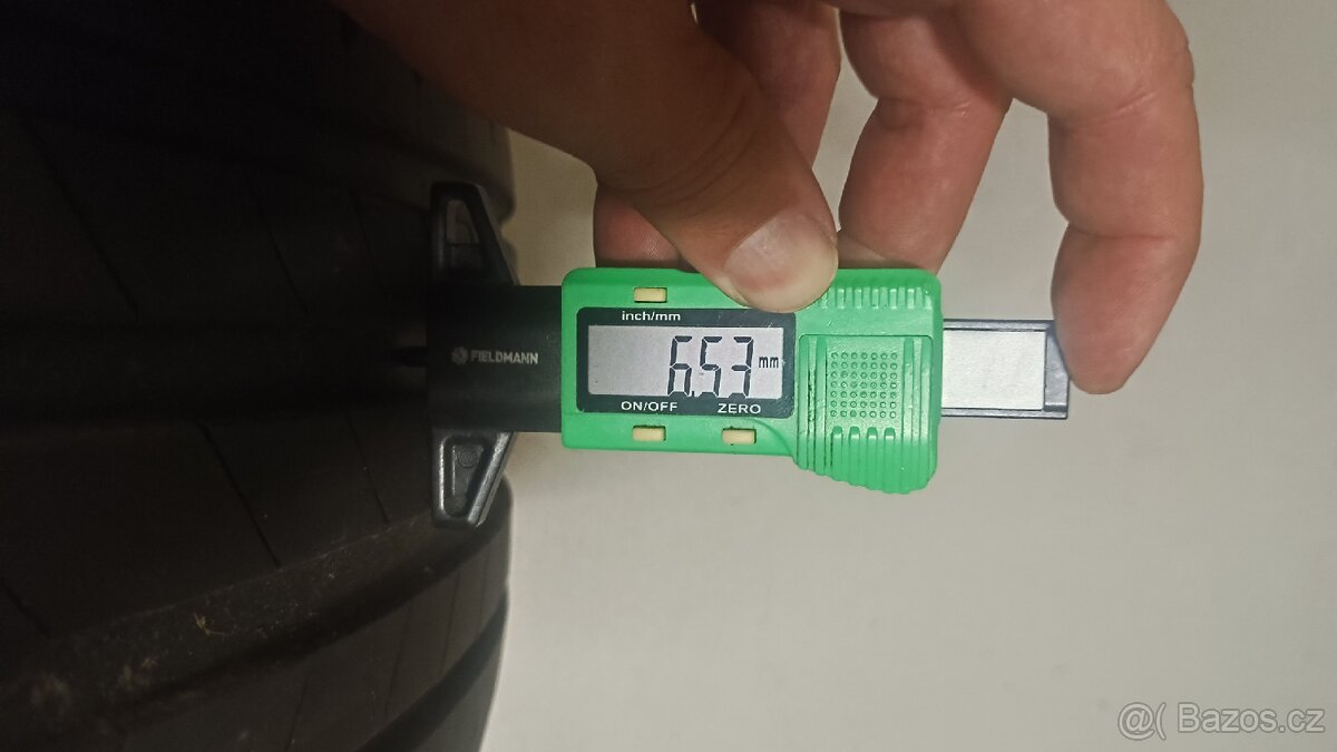 225/40/19 225/40 r19 - 5