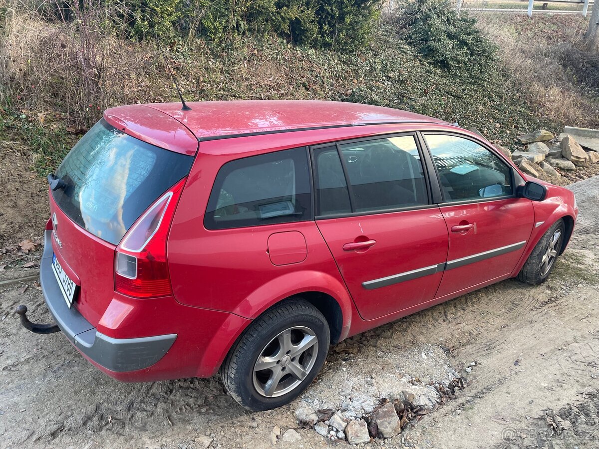 Renault Megane 1,5dci - 5