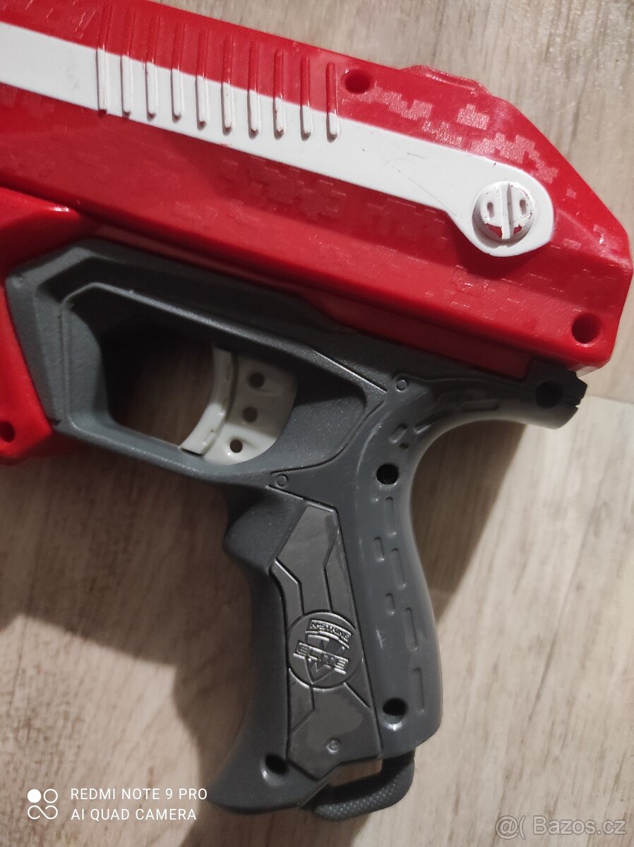 NERF PISTOLE 2 KS ,SE ZÁSOBNÍKEM - 5