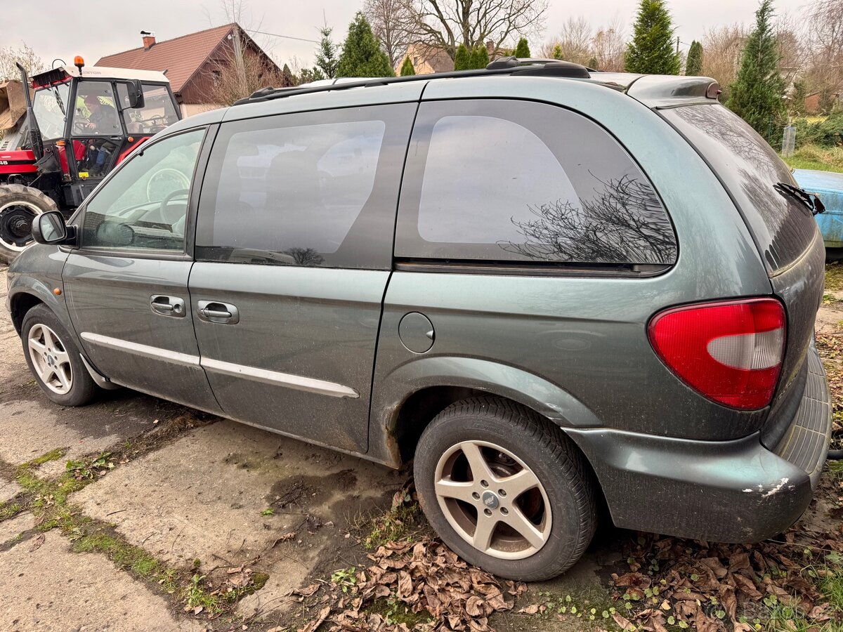 CHRYSLER GRAND VOYAGER - 5