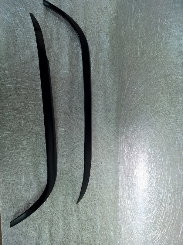 bmw e39 kryty světlometů (řasy) E39 - 5