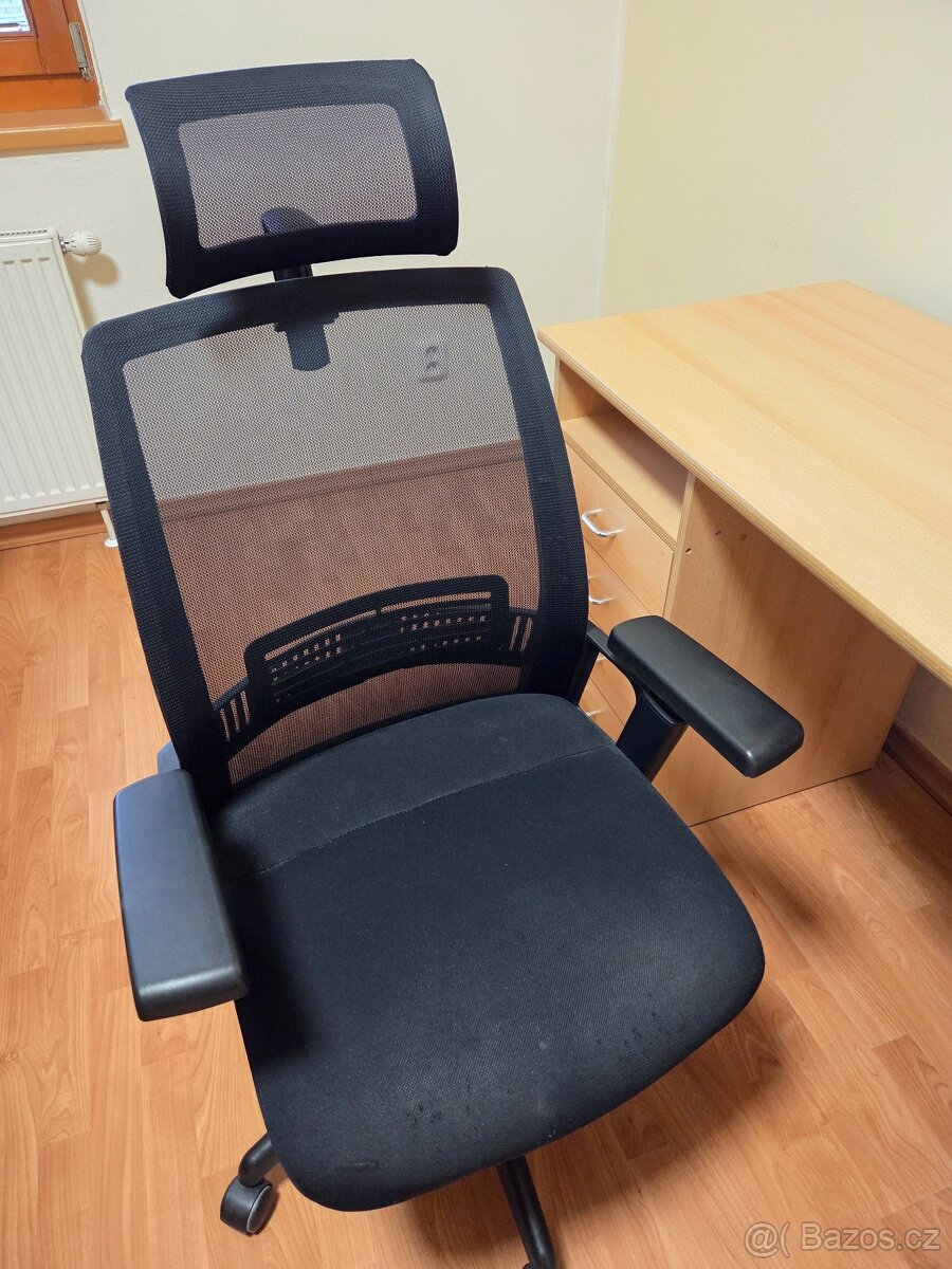 Psací stůl + židle - 5
