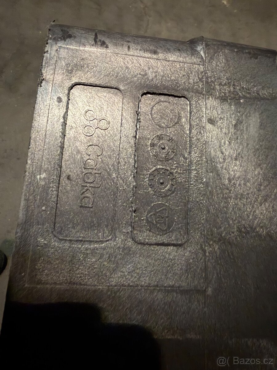 Plastová paleta 120x80 + plastové víko - 5