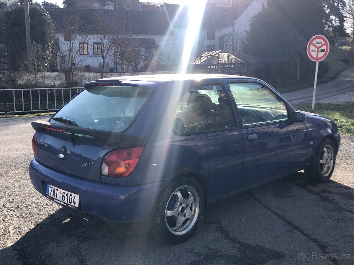 Ford Fiesta 1.4 16V 66kW 1998 - 5