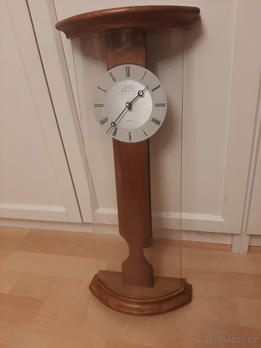 Nástěnné hodiny Wiemar a JVD - 5