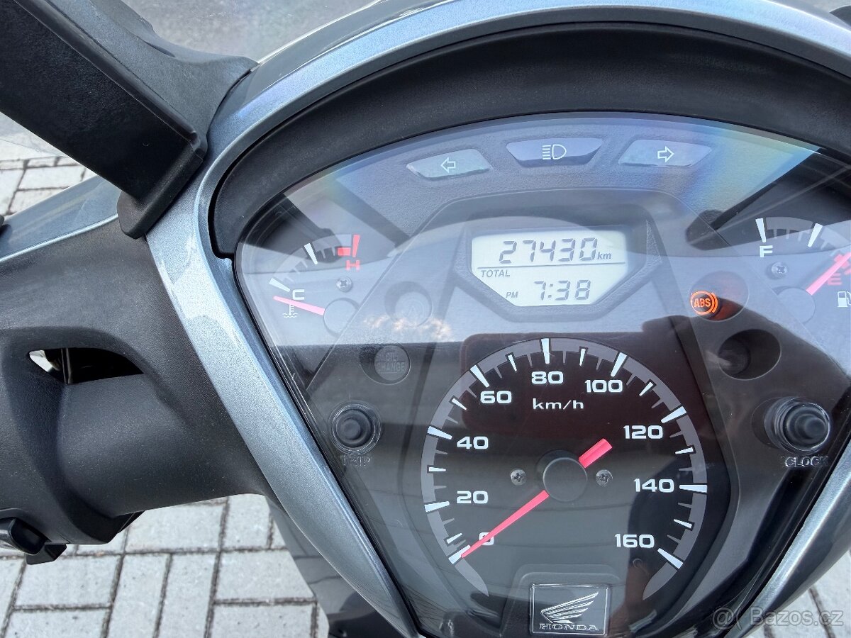 akce Víkend Sleva 2000,- Honda Sh 125i, ABS - 5