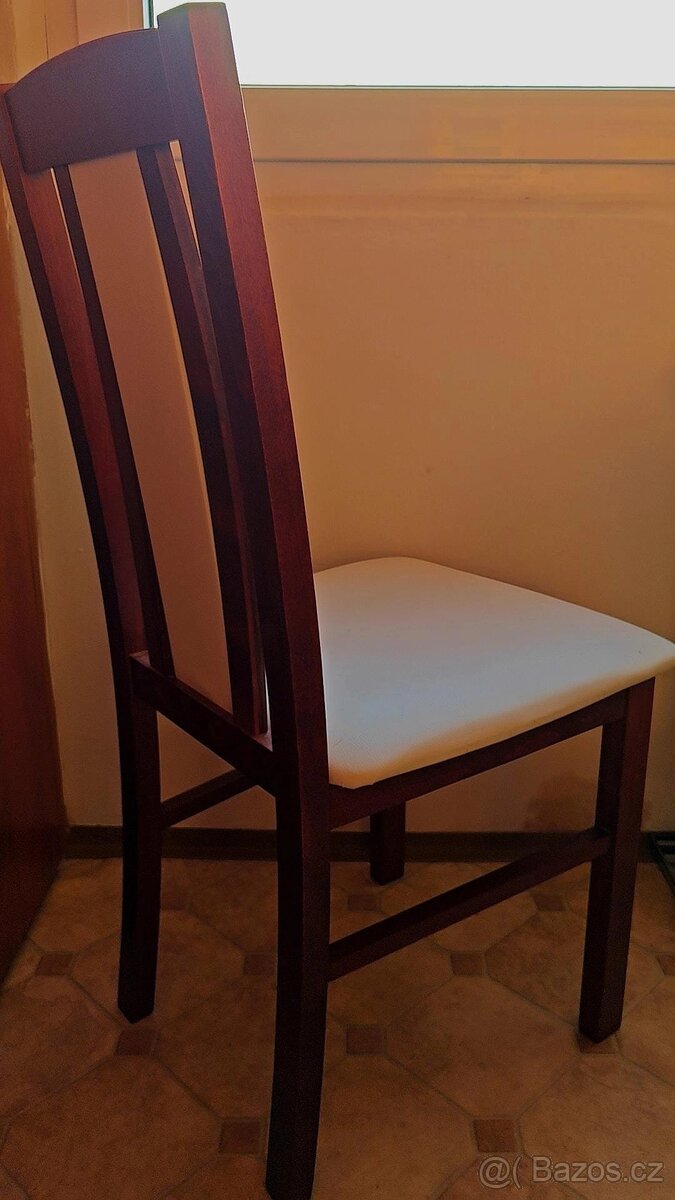 Prodám kuchyňský stůl a židle - 5