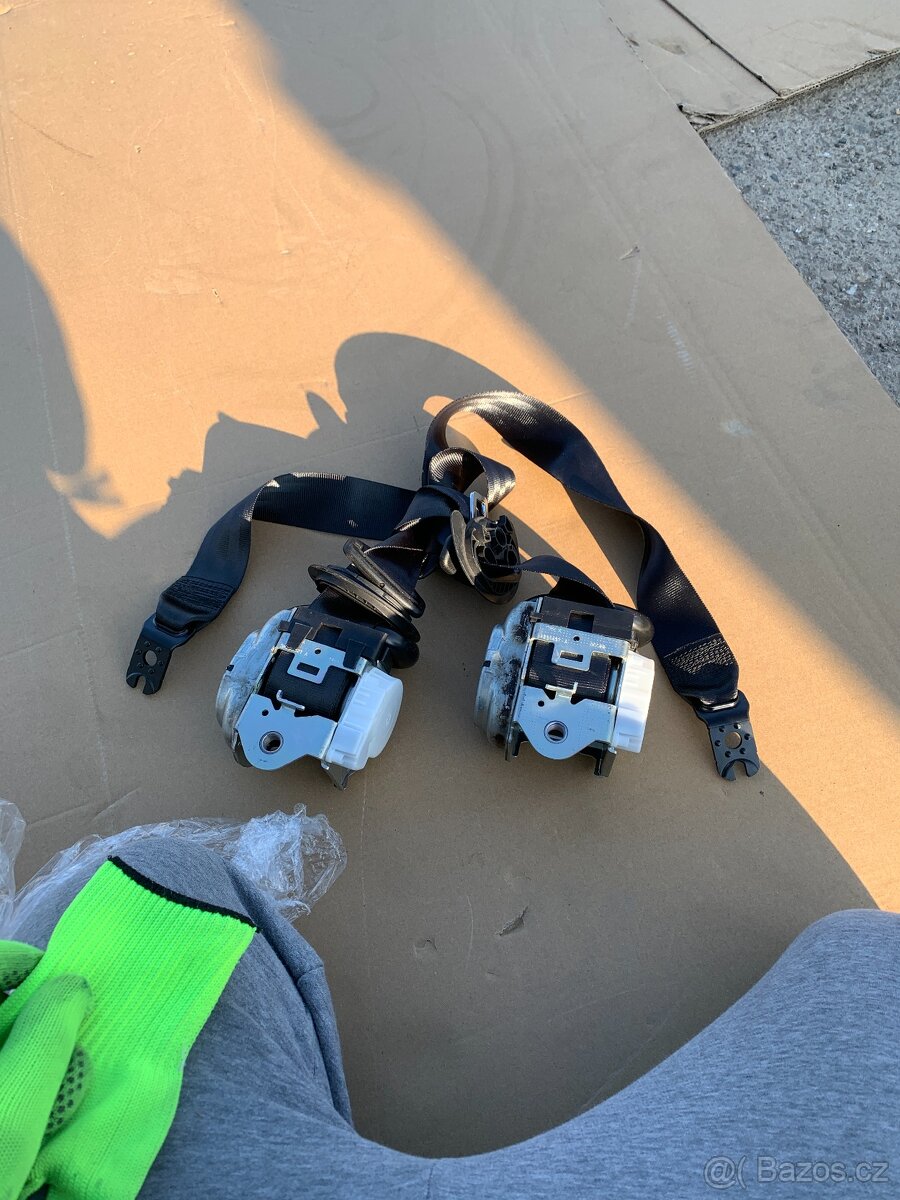 bezpečnostní pásy skoda octavia iv 4 predni - 5