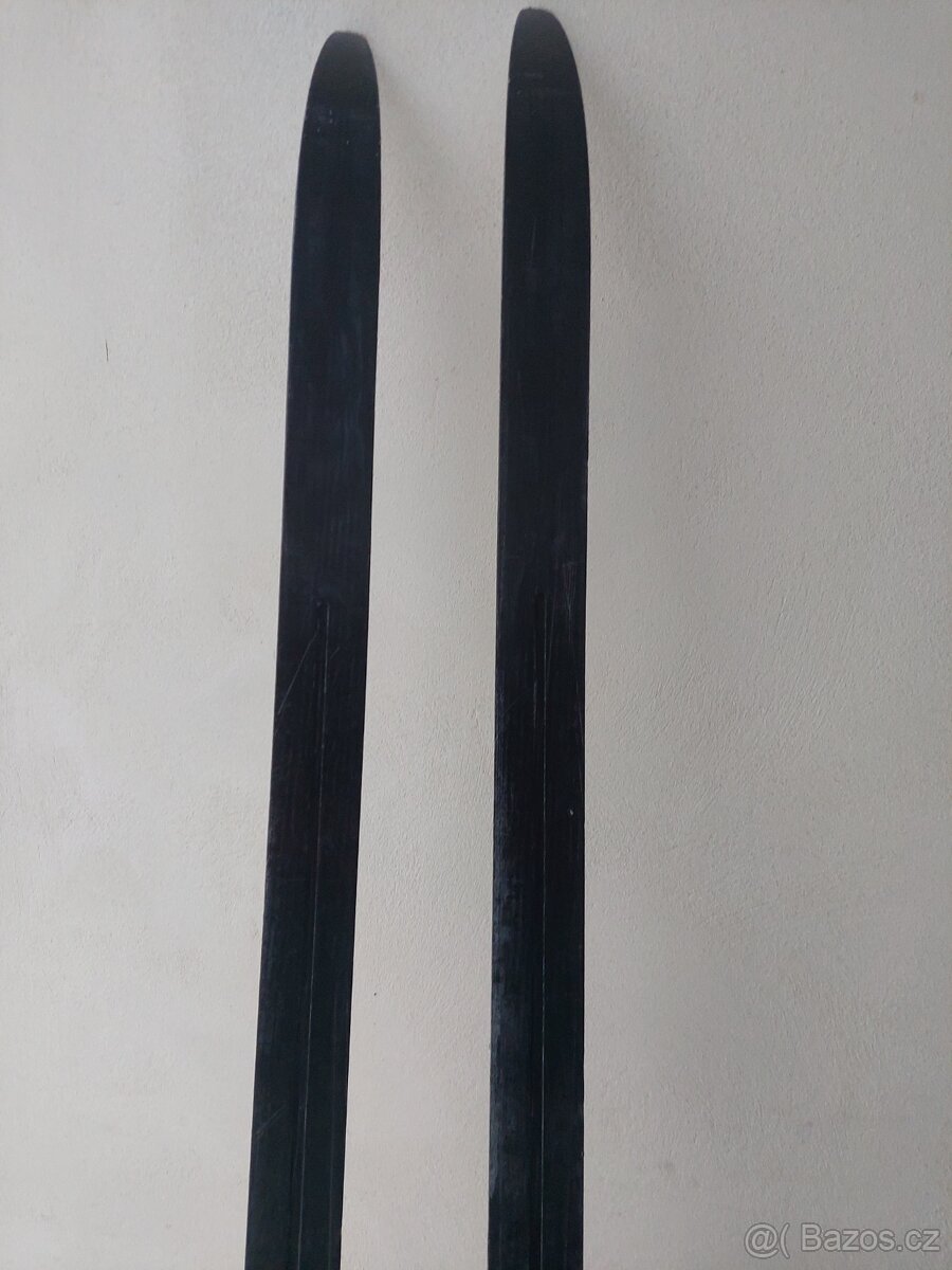 Běžecké lyže a hůlky na klasiku vel.180 - 5
