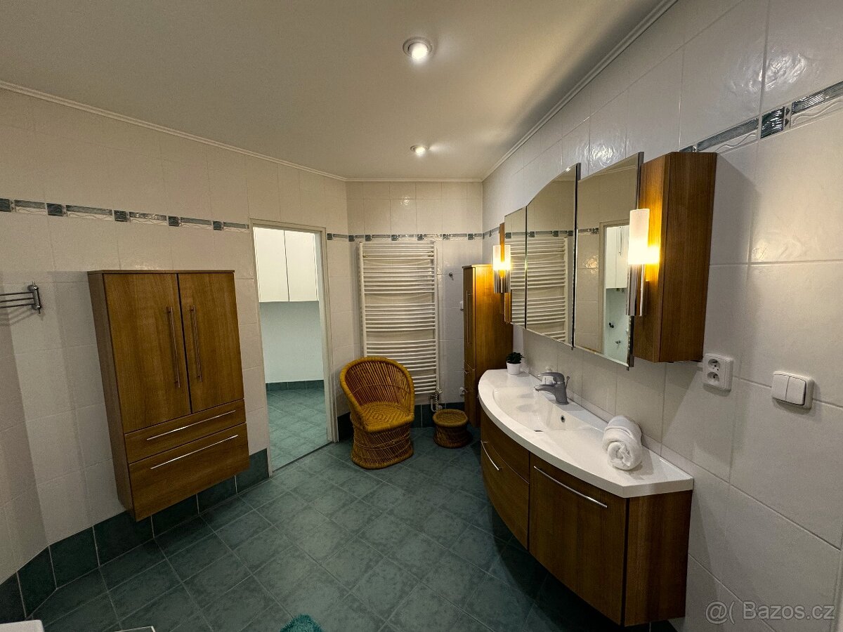 Prodej Bytu 3+KK, 109 m2, Strážnice - 5
