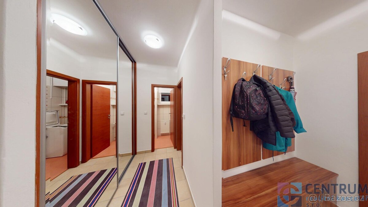 Pronájem bytu 1+1, 56 m2 - 5