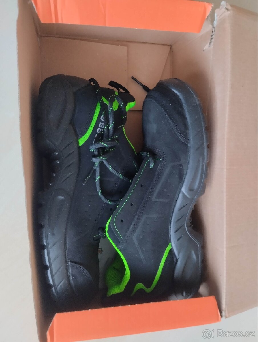 Pracovní certifikované boty BASEvel. 40 - 5