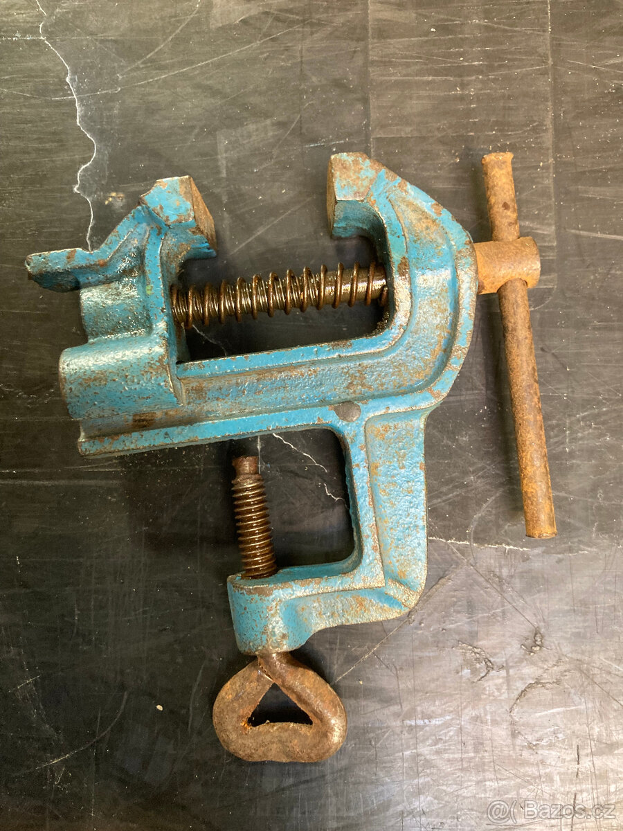 Svěrák stolní malý 400 kč - 5