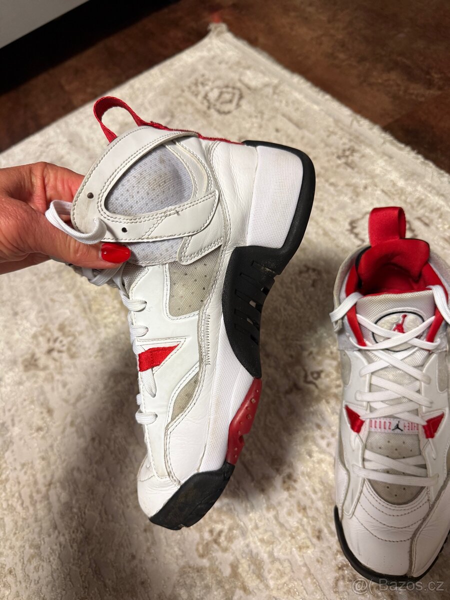 Kotníkové tenisky Nike Jordan vel. 42 (26,5 cm) - 5