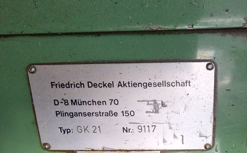 Univerzální gravírovací a tvarovací frézka Deckel GK 21 - 5