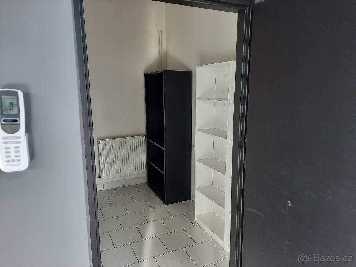 Kolín k pronájmu obchodní prostor - 5