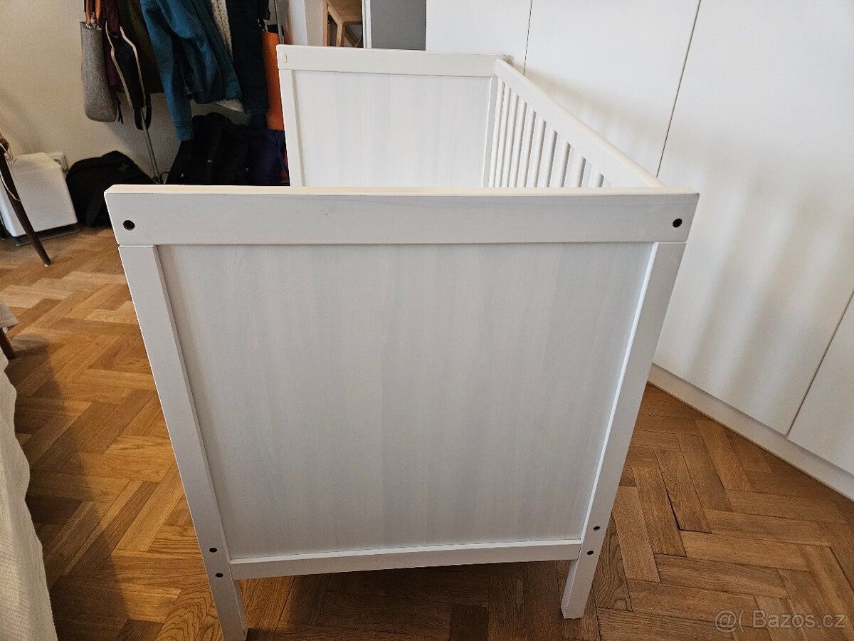 Sundvik postýlka i s matrací - 5