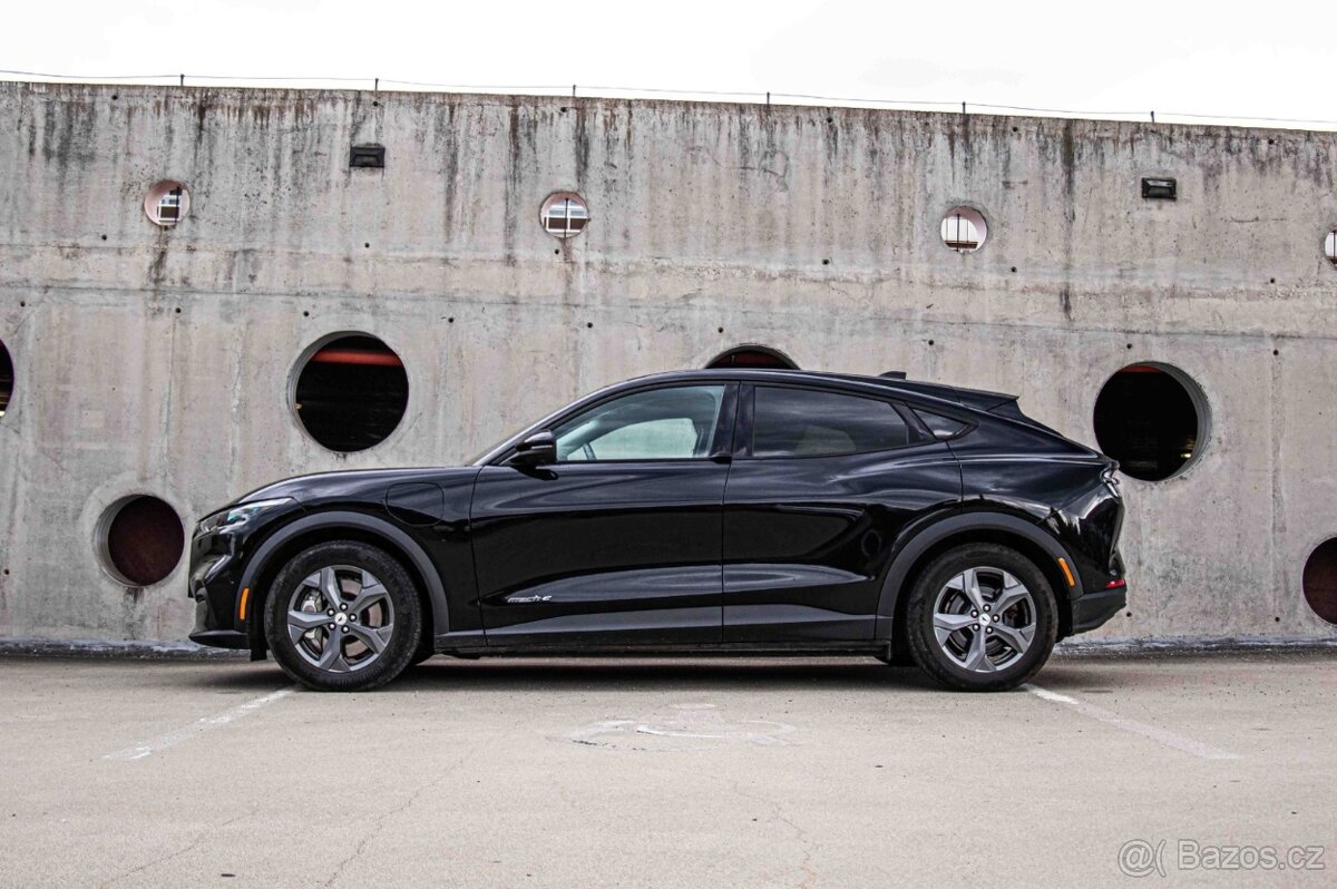 Ford Mustang Mach-E / ODPOČET - 5