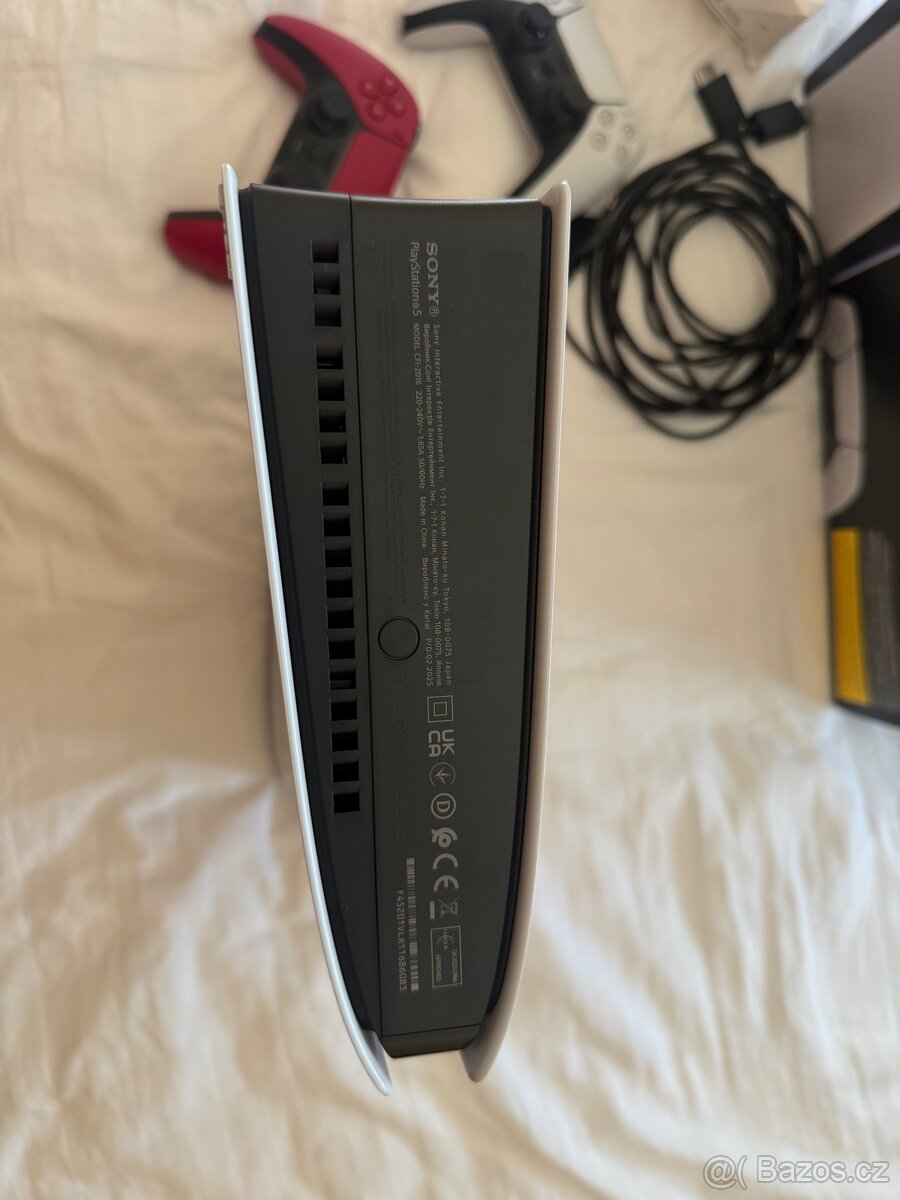 Playstation 5 slim digital version - 5