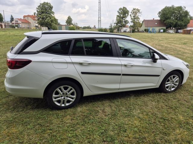 Prodám Opel Astra 1.6CDTI 100KW - AUTOMATATICKÁ PŘEVODOVKA - 5