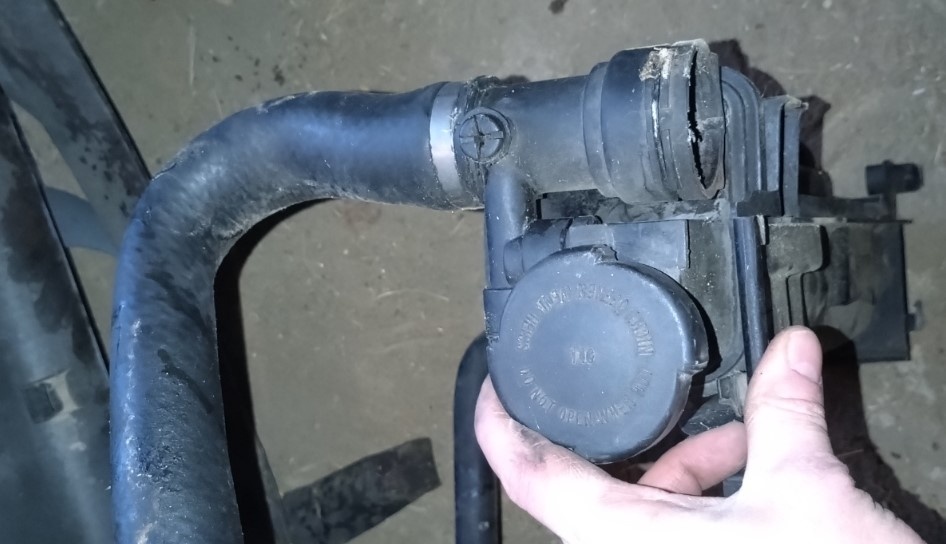 BMW E46 chladičová stěna - 5