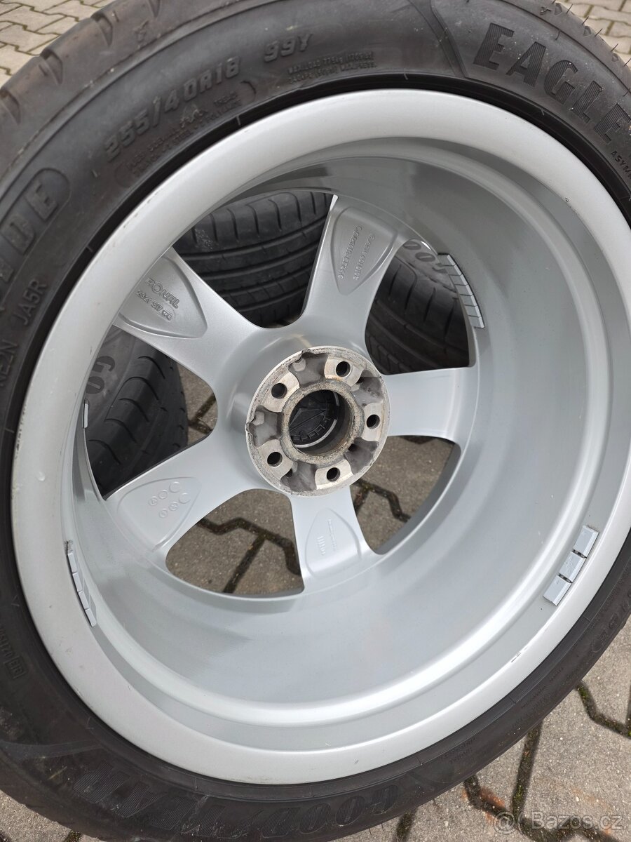 ALU Originální Mercedes CLS Letní 255/40/18 - 5