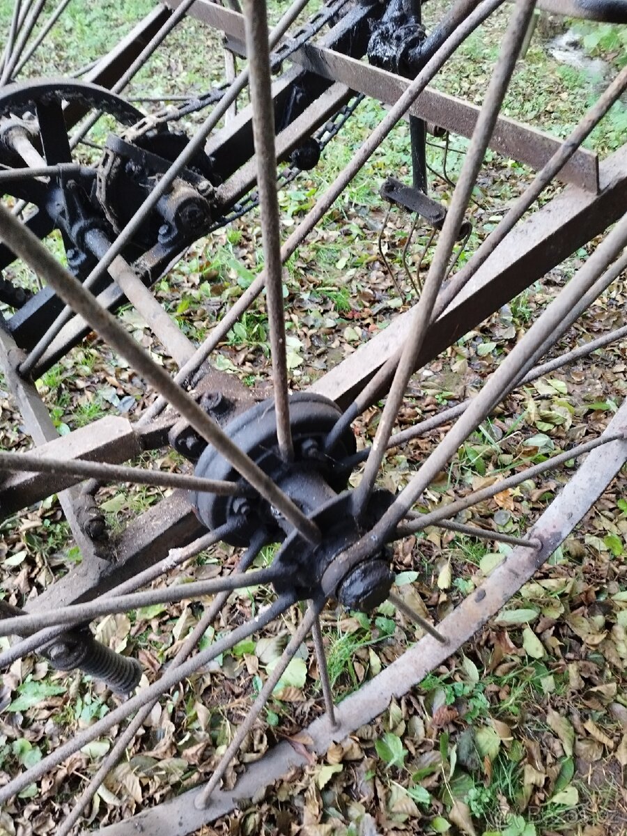 Koňská obracečka čert - 5