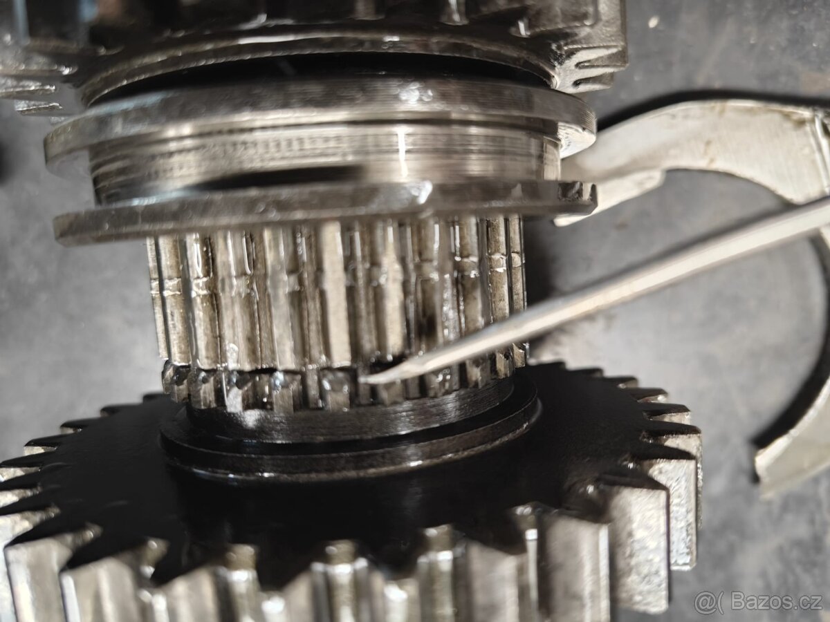 Motory Lombardini a převodovky - 5