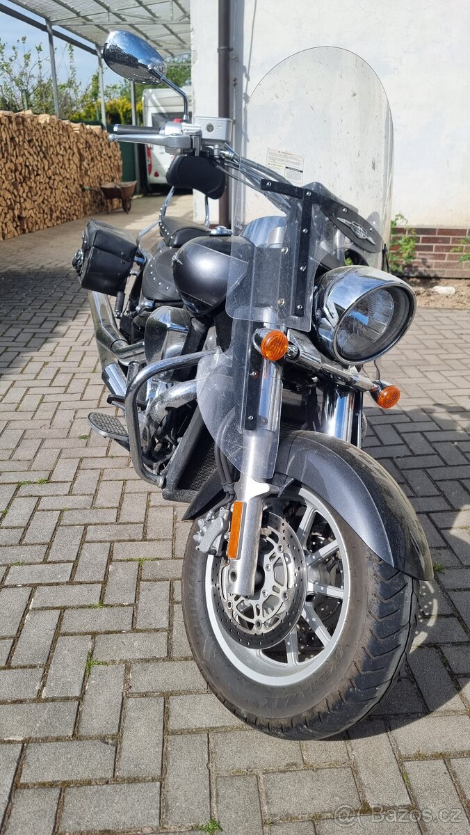 Suzuki INTRUDER 1800 (Boulevard C109R) - 5