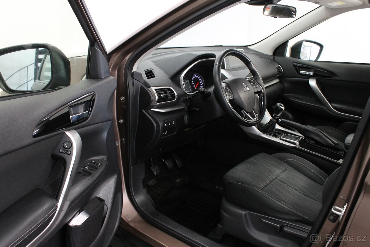 Mitsubishi Eclipse Cross, 1.5T-MiVEC 120kW PLUS, TAŽNÉ - 5