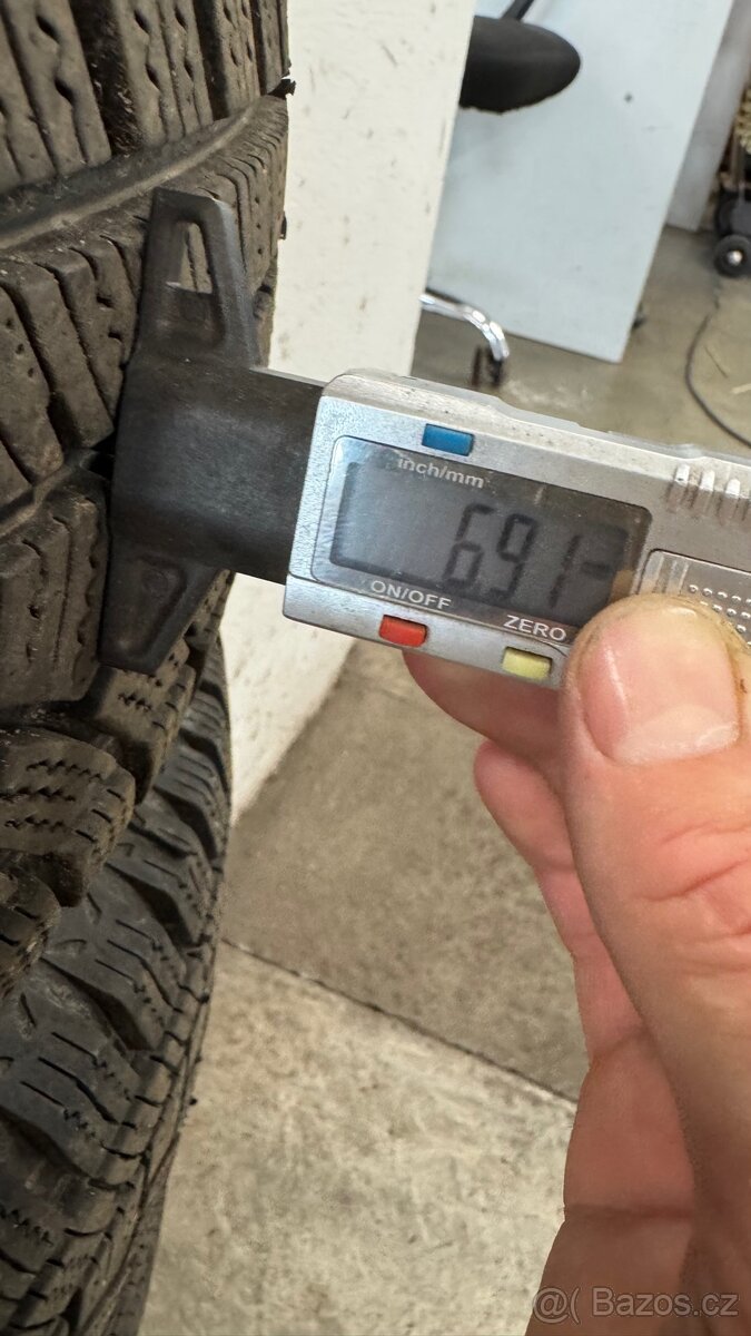 Zimní pneu 195/65 r15 5/114,3 - 5