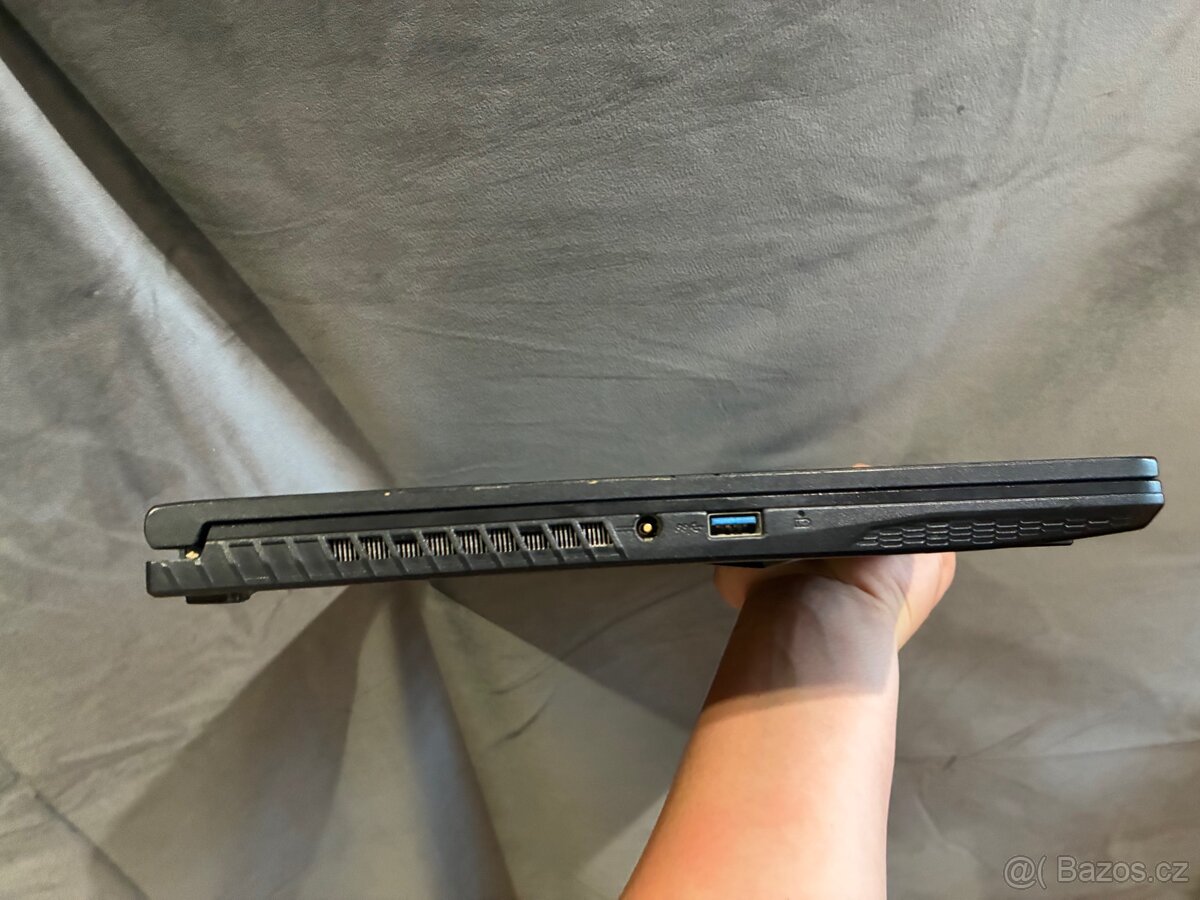 MSI GF63 Thin 10SCXR-410CZ – herní notebook - 5