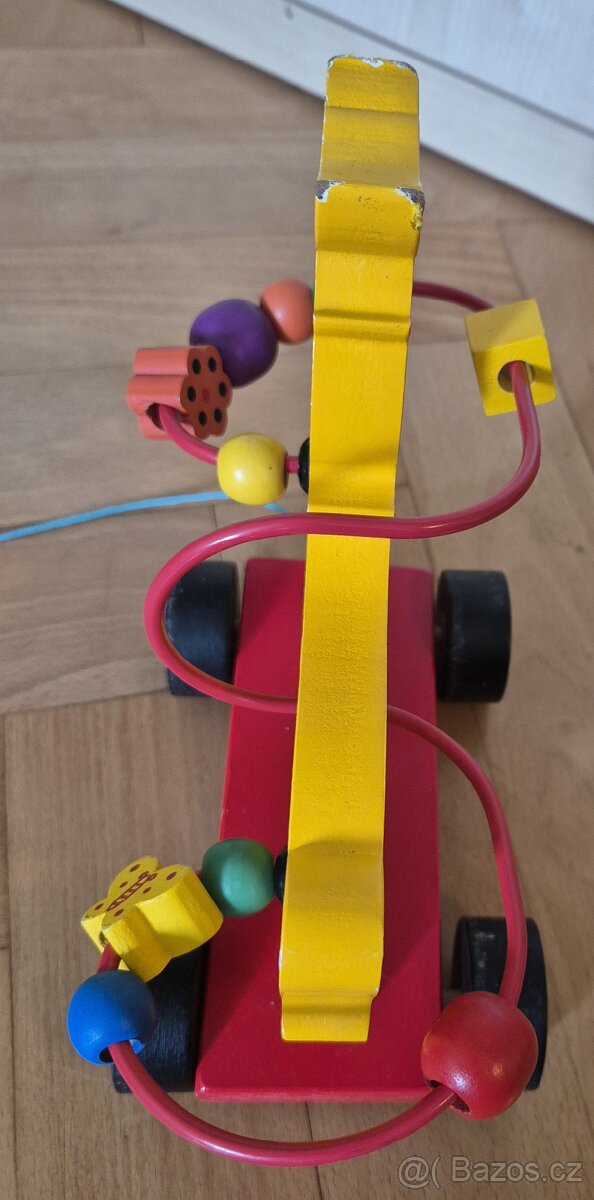 Dřevěný tahací kůň s korálkovým bludištěm - 5