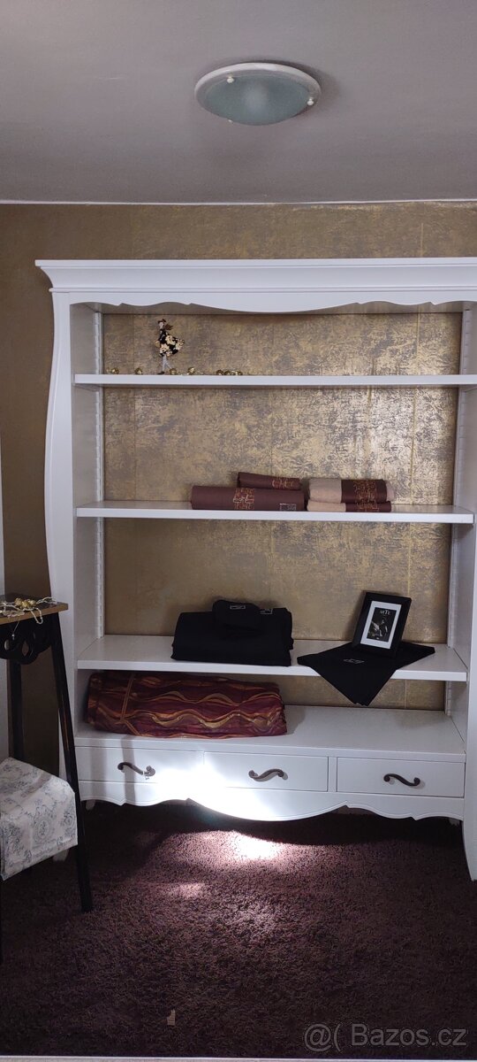 Knihovna bílá, dovoz Itálie - 5