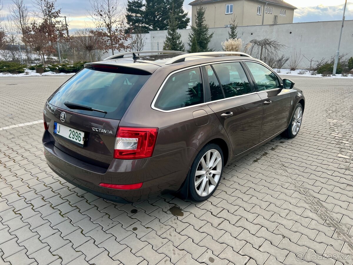 Škoda Octavia III Combi 2,0 TDi 110kW Elegance - 5