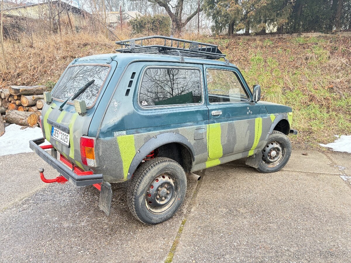 Lada Niva - 5