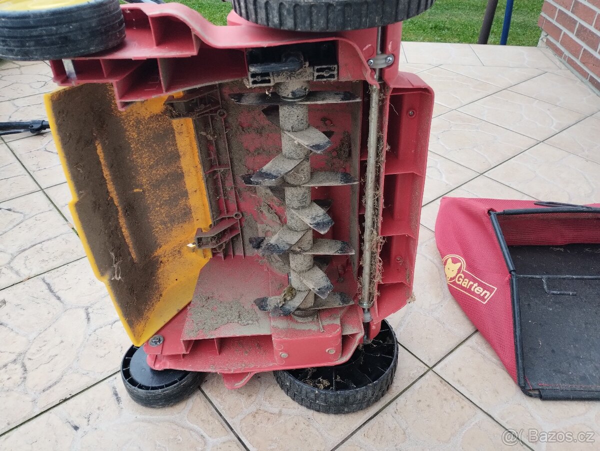 WOLF-Garten VS 302 E elektrický vertikutátor - 5