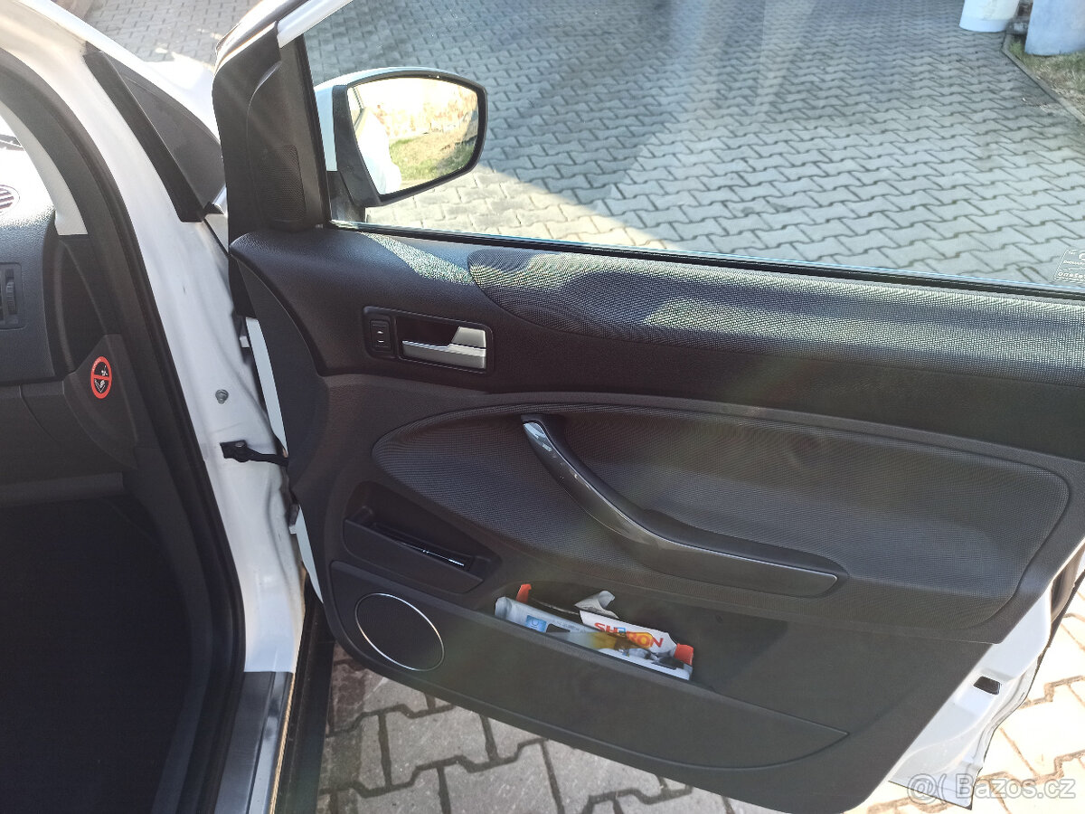 Ford Kuga 2.0TDCi 2009 - 5